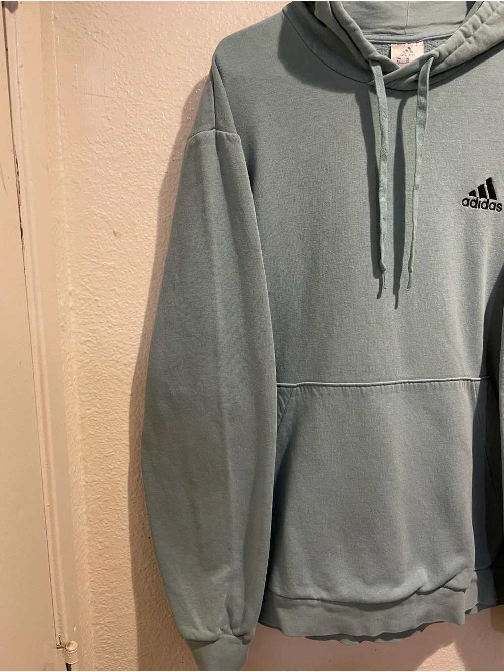 Adidas Men's Essentials Embroidered Small Logo Hoodie Light Teal Size XL